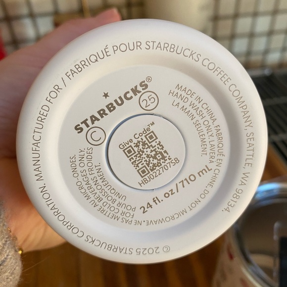 Starbucks x Roller Rabbit Tumbler set - Picture 5 of 8